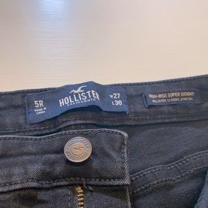 Black Hollister High Waisted Skinny Jeans